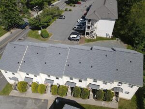 boone-roofers-apartment-shingles